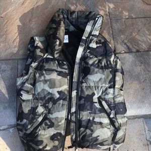 Sam Camo Vest